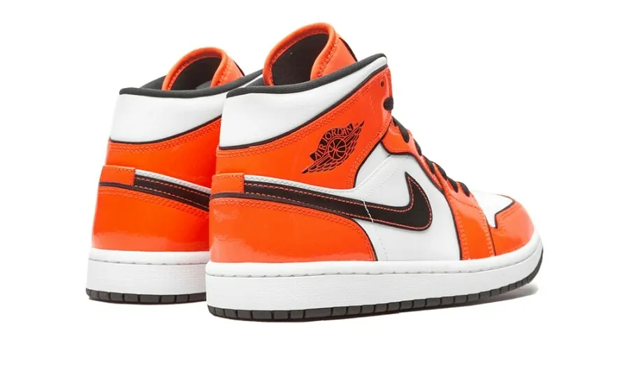 Air Jordan 1 Mid SE 'Turf Orange'