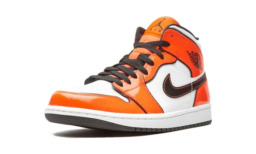 Air Jordan 1 Mid SE 'Turf Orange'