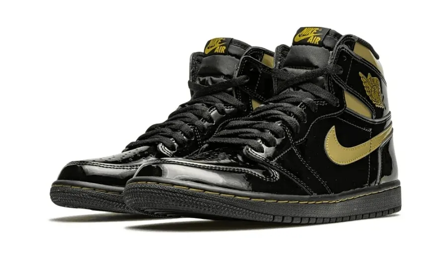 Air Jordan 1 Retro High Black Metallic Gold (2020)