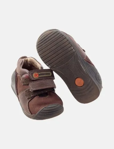 Biomecanics Deportiva casual marrón