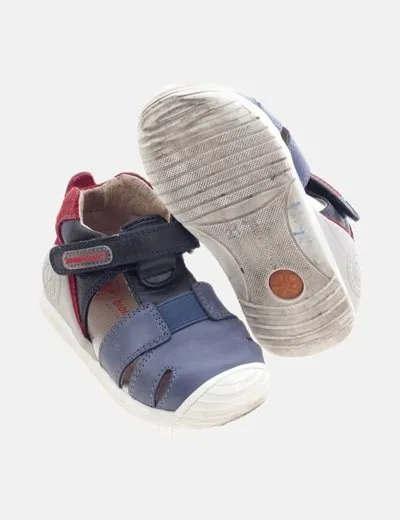 Biomecanics Sandalia azul marino casual