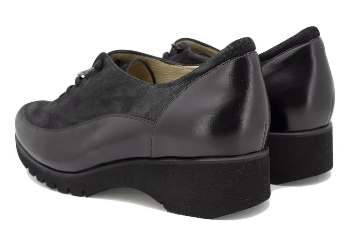 BLACK LEATHER LACEUP SHOE