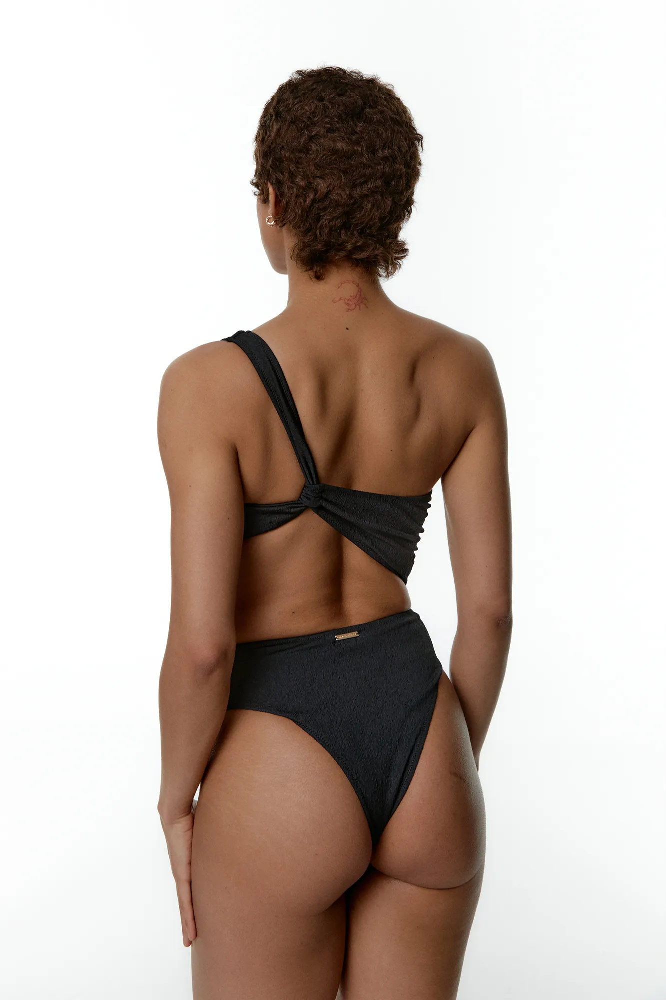 Black Limba Bañador asimétrico de jacquard Nellie Black