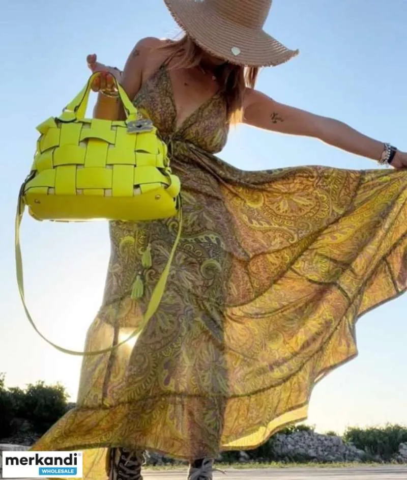 Bolsos NumeroVentidue Primavera/Verano en varios modelos y colores