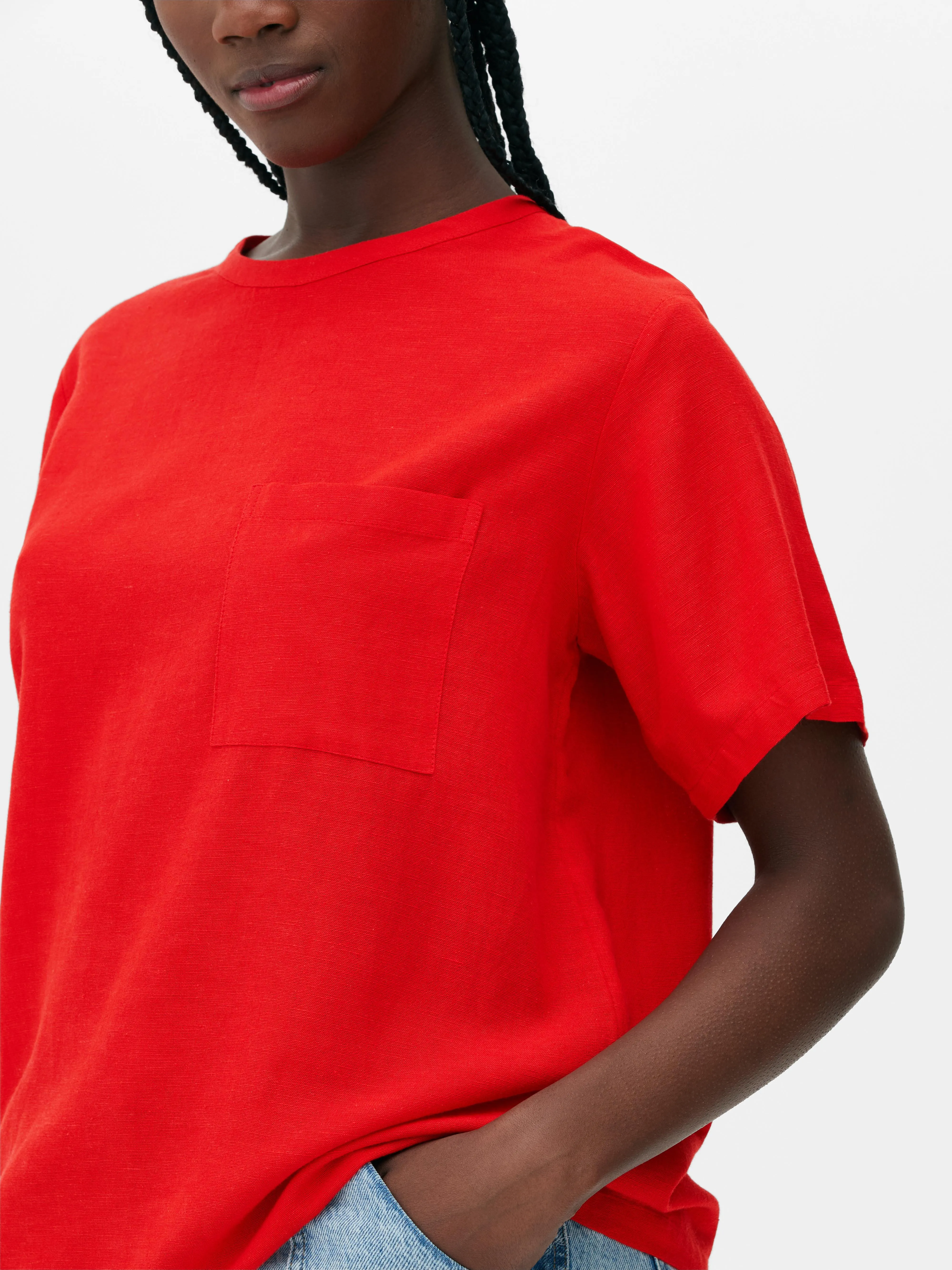 Camiseta en mezcla de lino con bolsillo