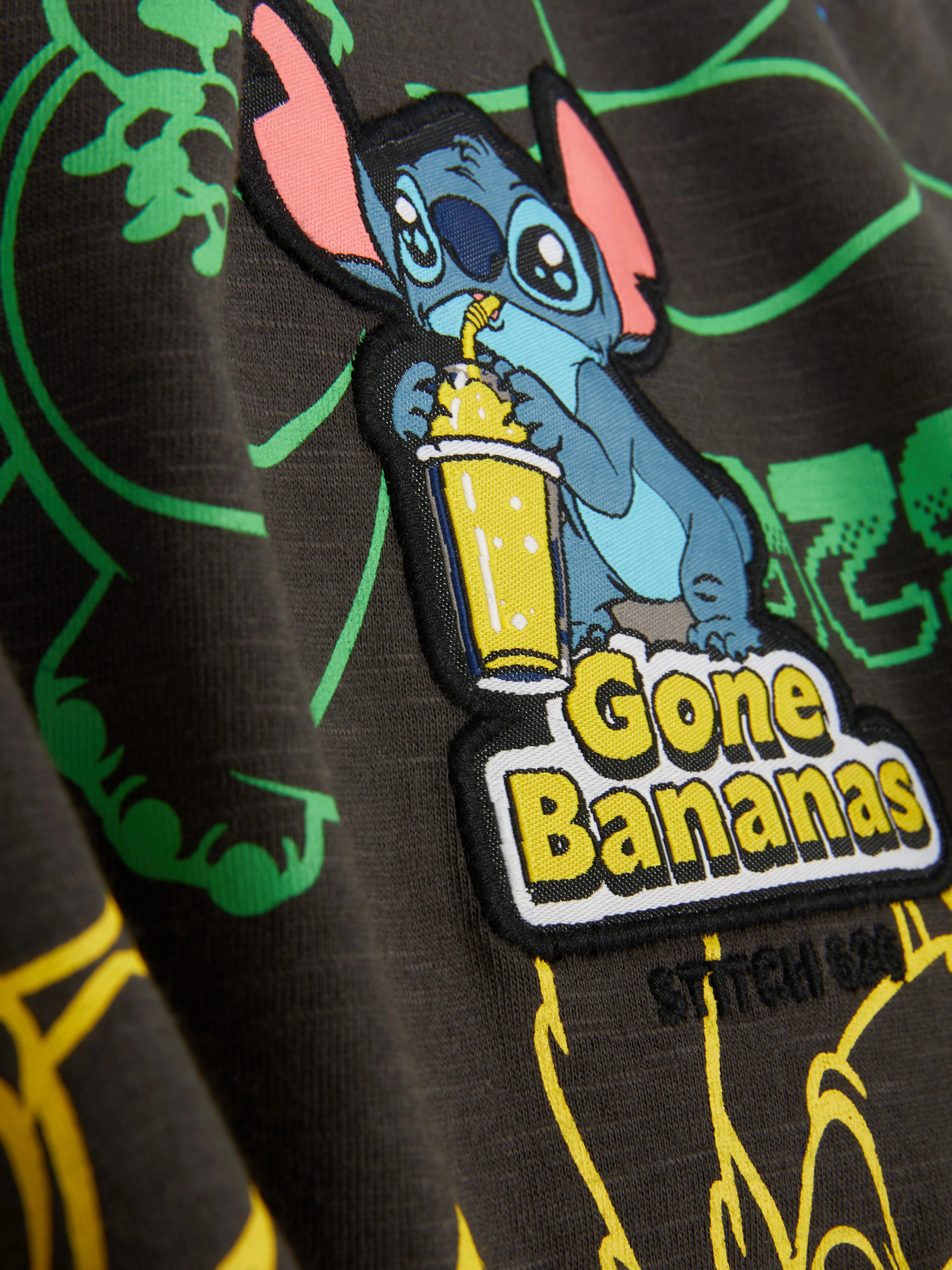 Camiseta gráfica de Lilo y Stitch de Disney