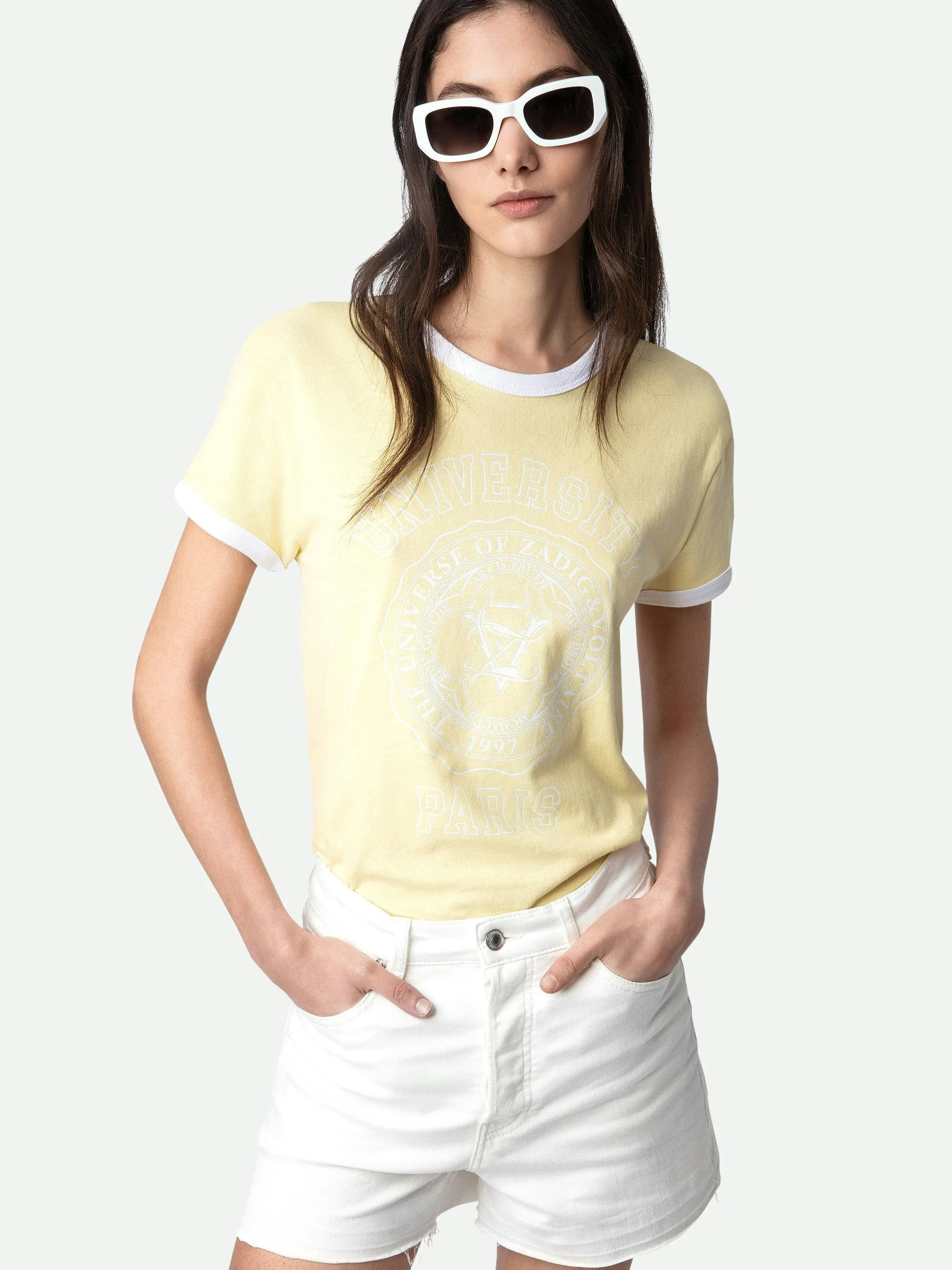 Camiseta Walk University