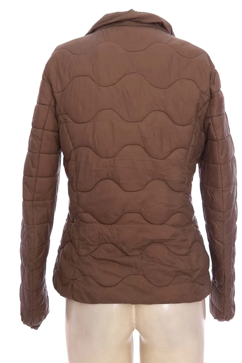 CHAQUETA / ABRIGO COLOR CAFé  CLOSEANDO