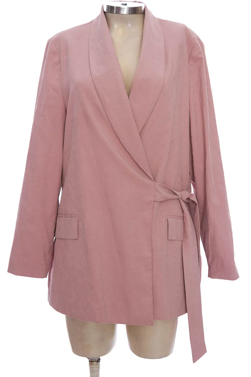 CHAQUETA / ABRIGO COLOR ROSADO  APOLOGY