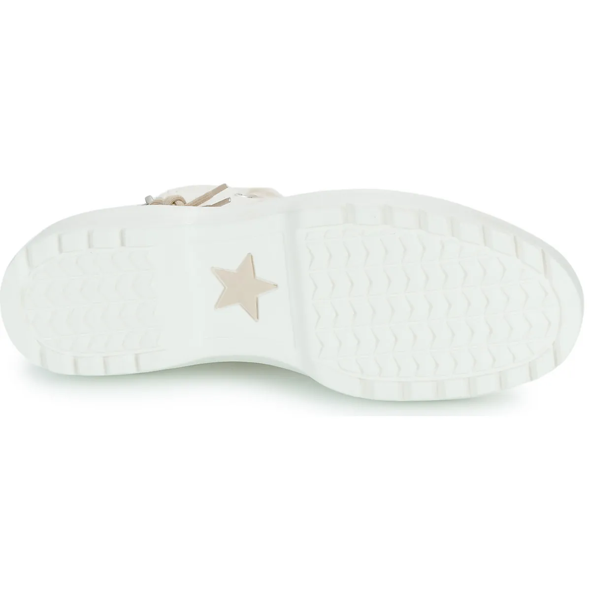 CHUCK TAYLOR ALL STAR LUGGED LIFT