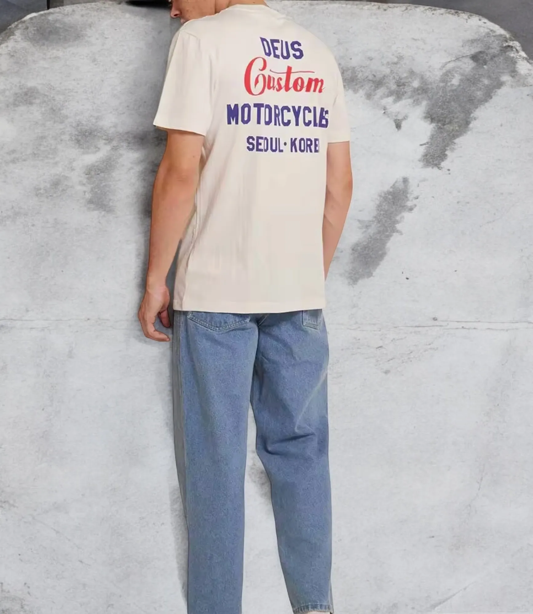 Deus Ex Machina – Camiseta Time taker vintage white