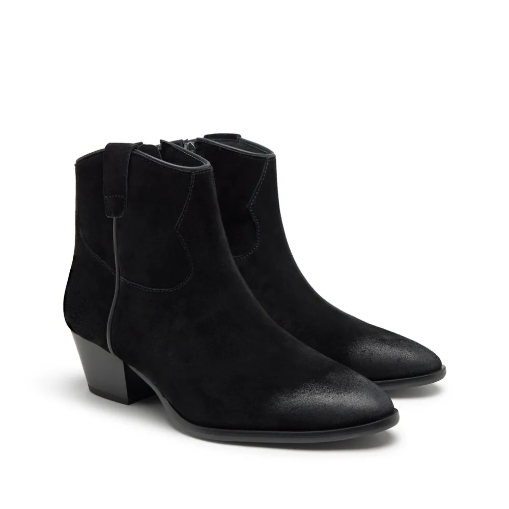 FAME Baby Soft Black