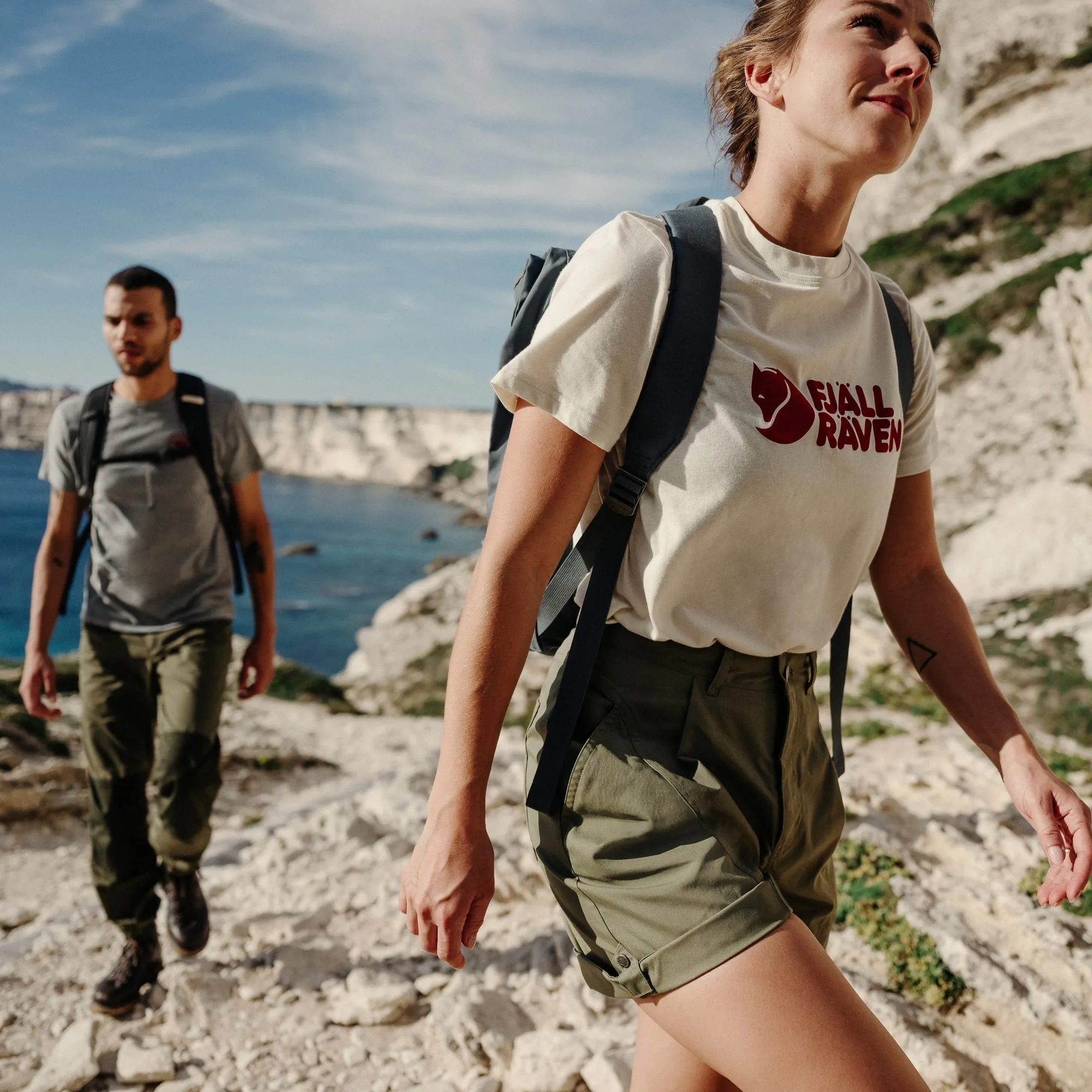 FJÄLLRÄVEN Fjällräven Logo Tee W