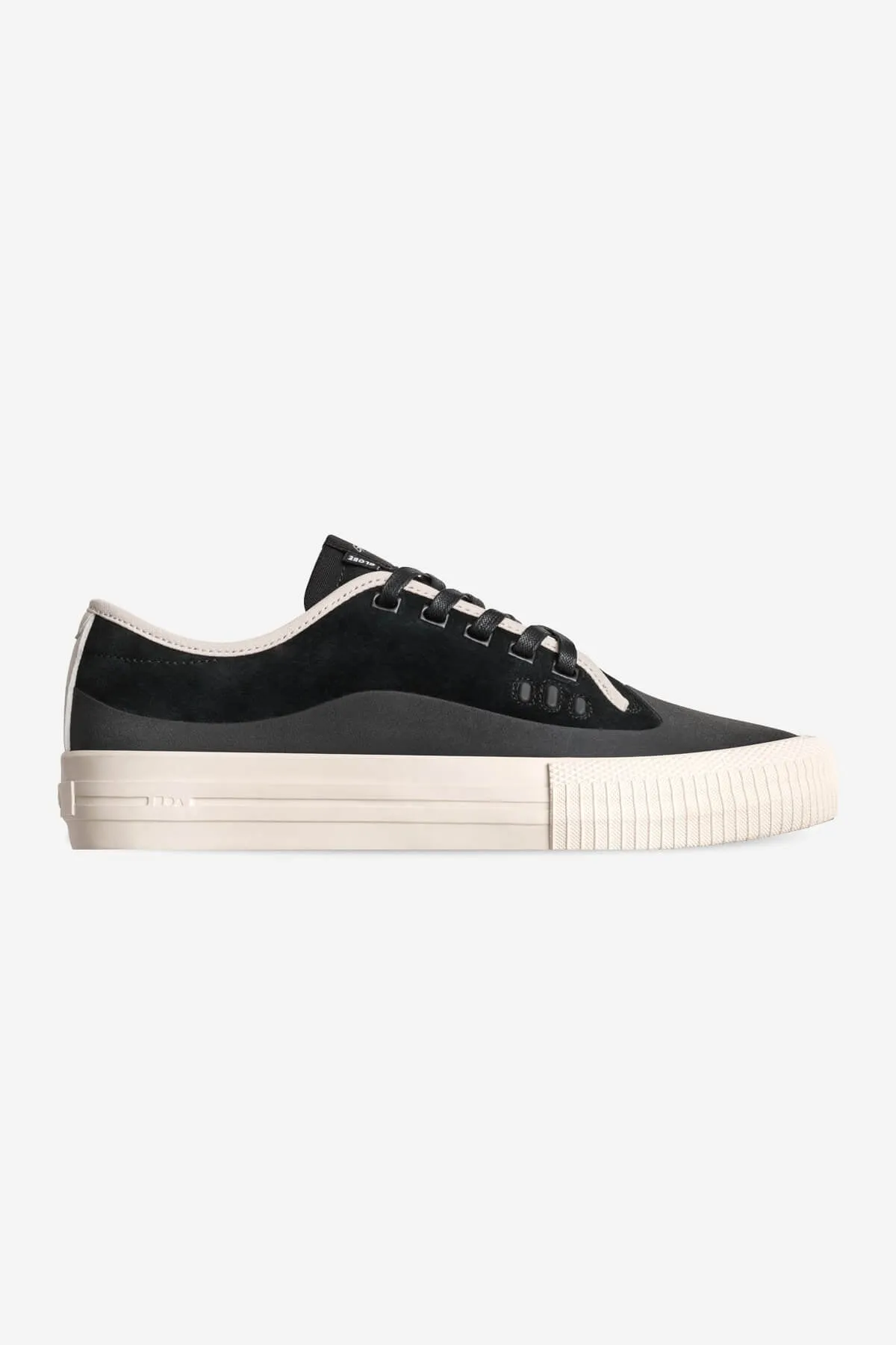 GILLETTE  BLACK/BLACK/CREAM  SKATE SHOES