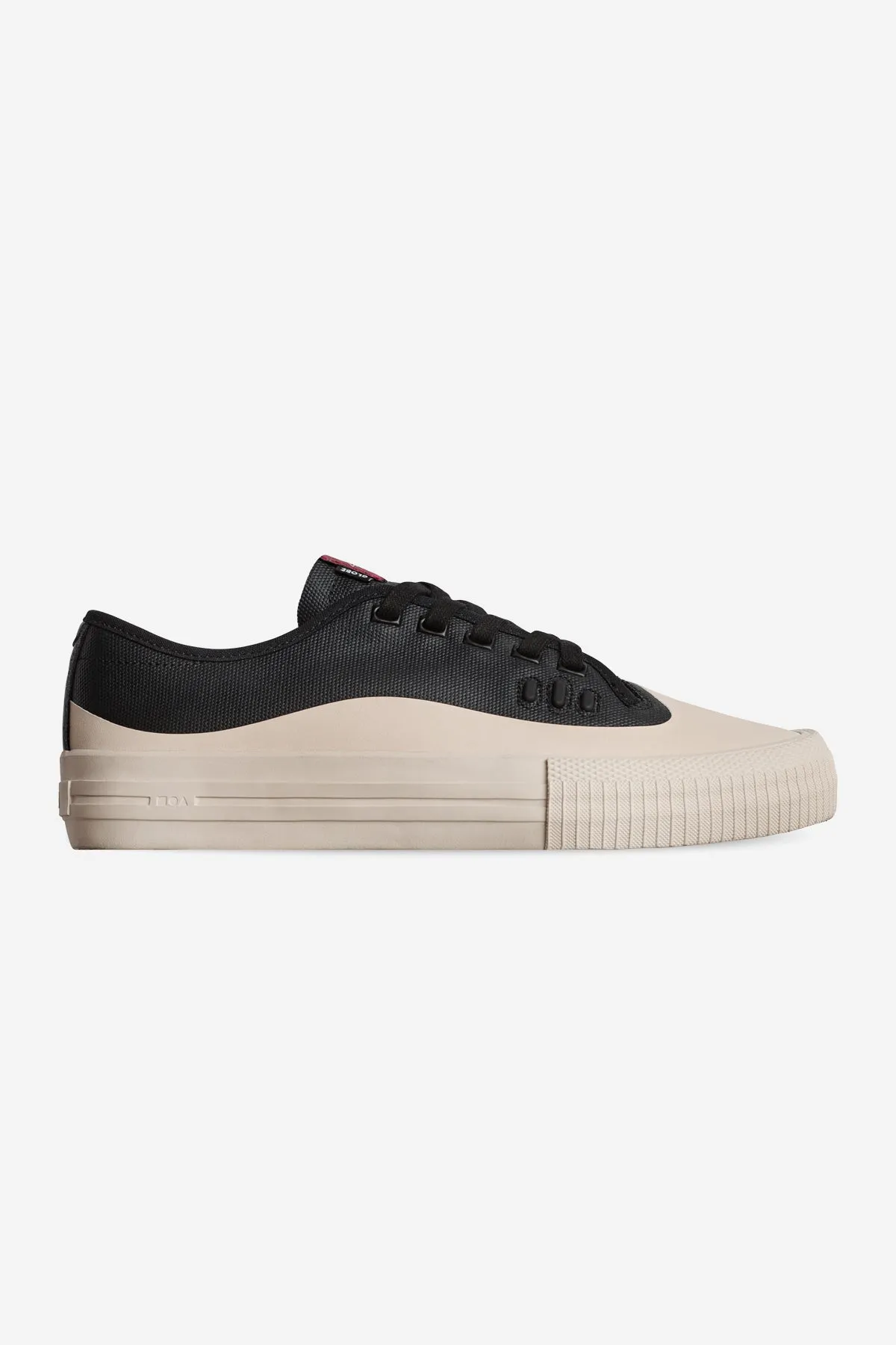 GILLETTE  BLACK/CREAM  SKATE SHOES