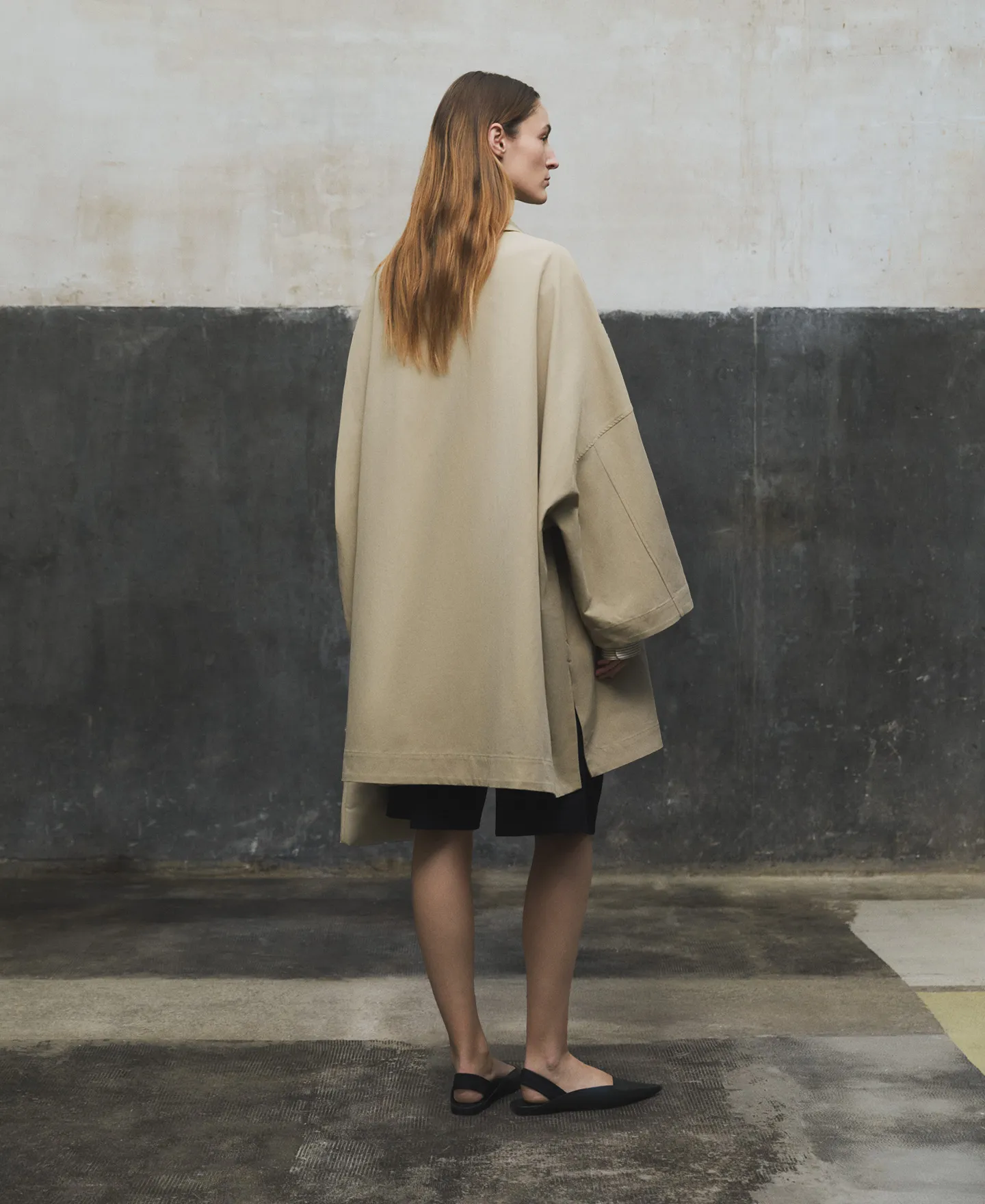 Grey responsible leather shoe woman