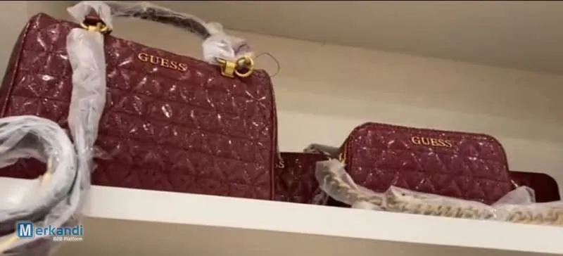 GUESS BAGS, STOCK LOT  BOLSOS DE MUJER, NUEVA COLECCIóN