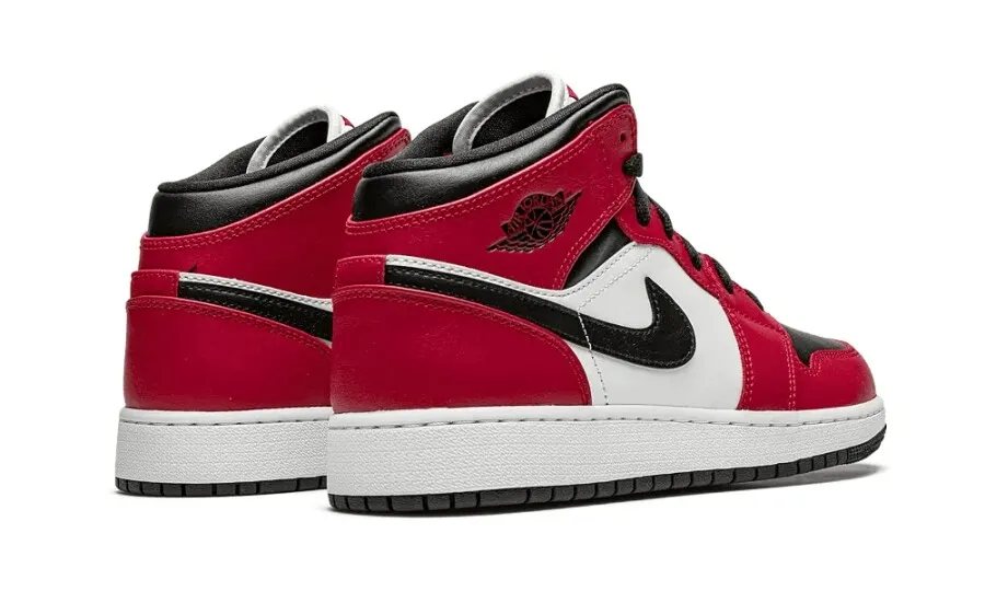 Jordan 1 Mid Chicago Black Toe (GS)