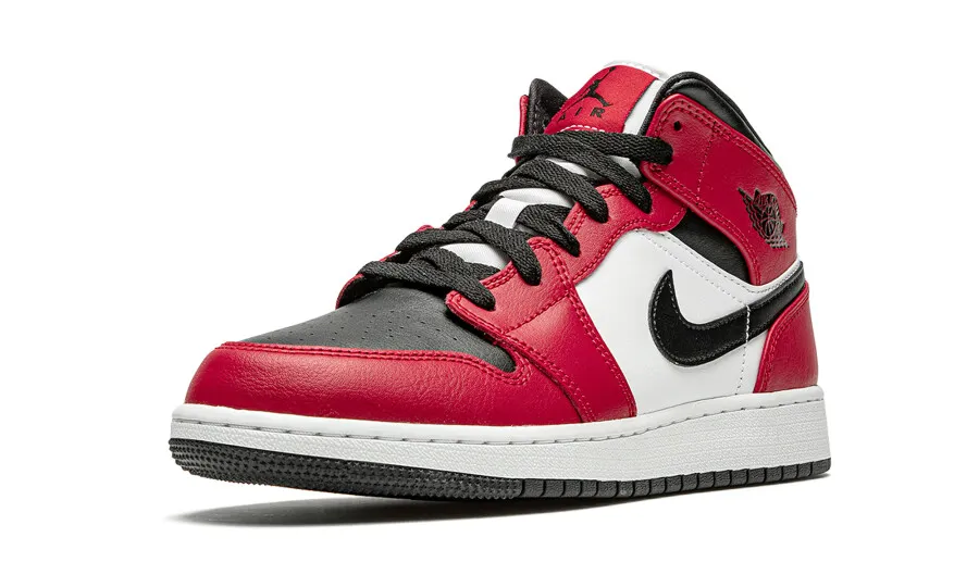 Jordan 1 Mid Chicago Black Toe (GS)