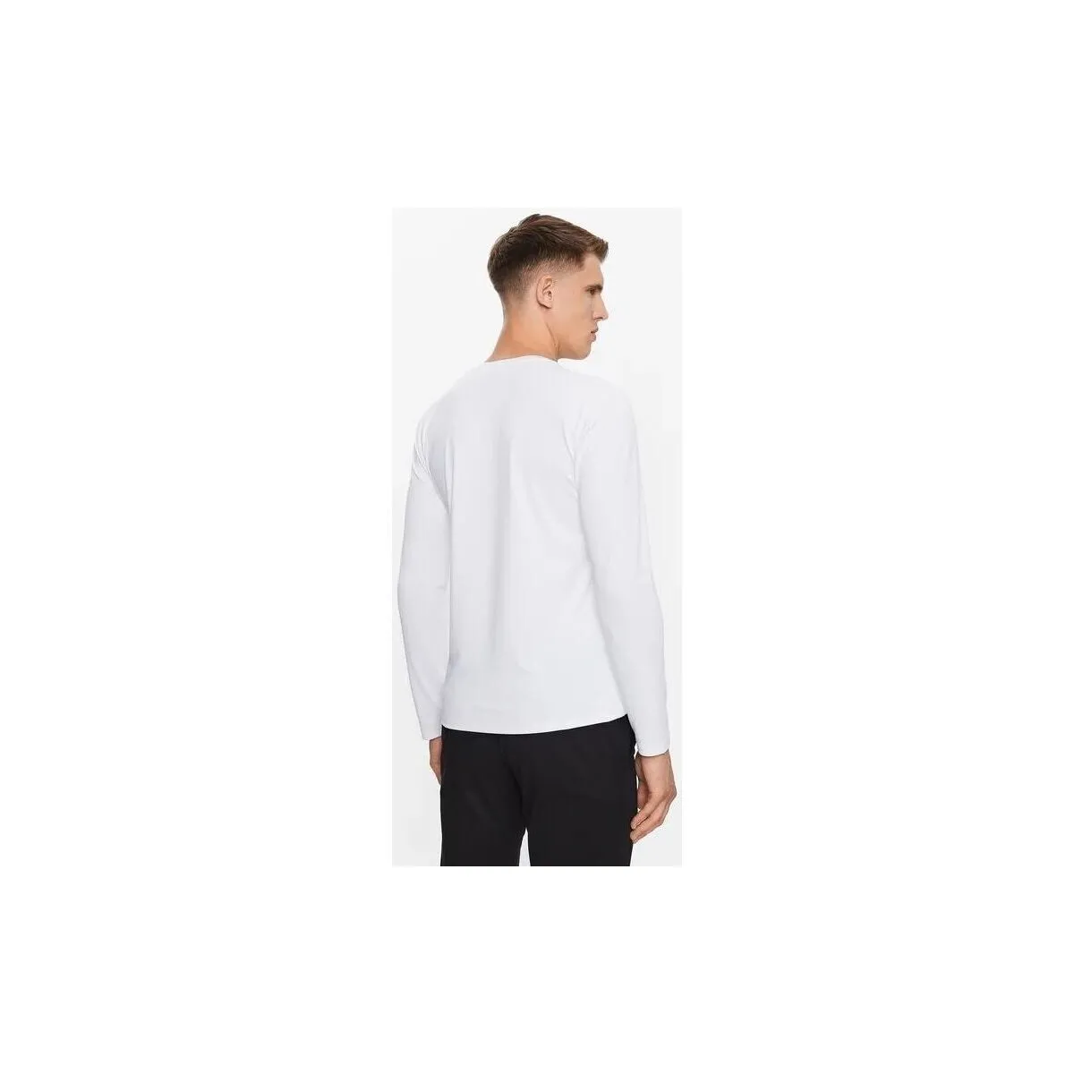 M3YI39  KBS60 TECH TEEG011 PURE WHITE