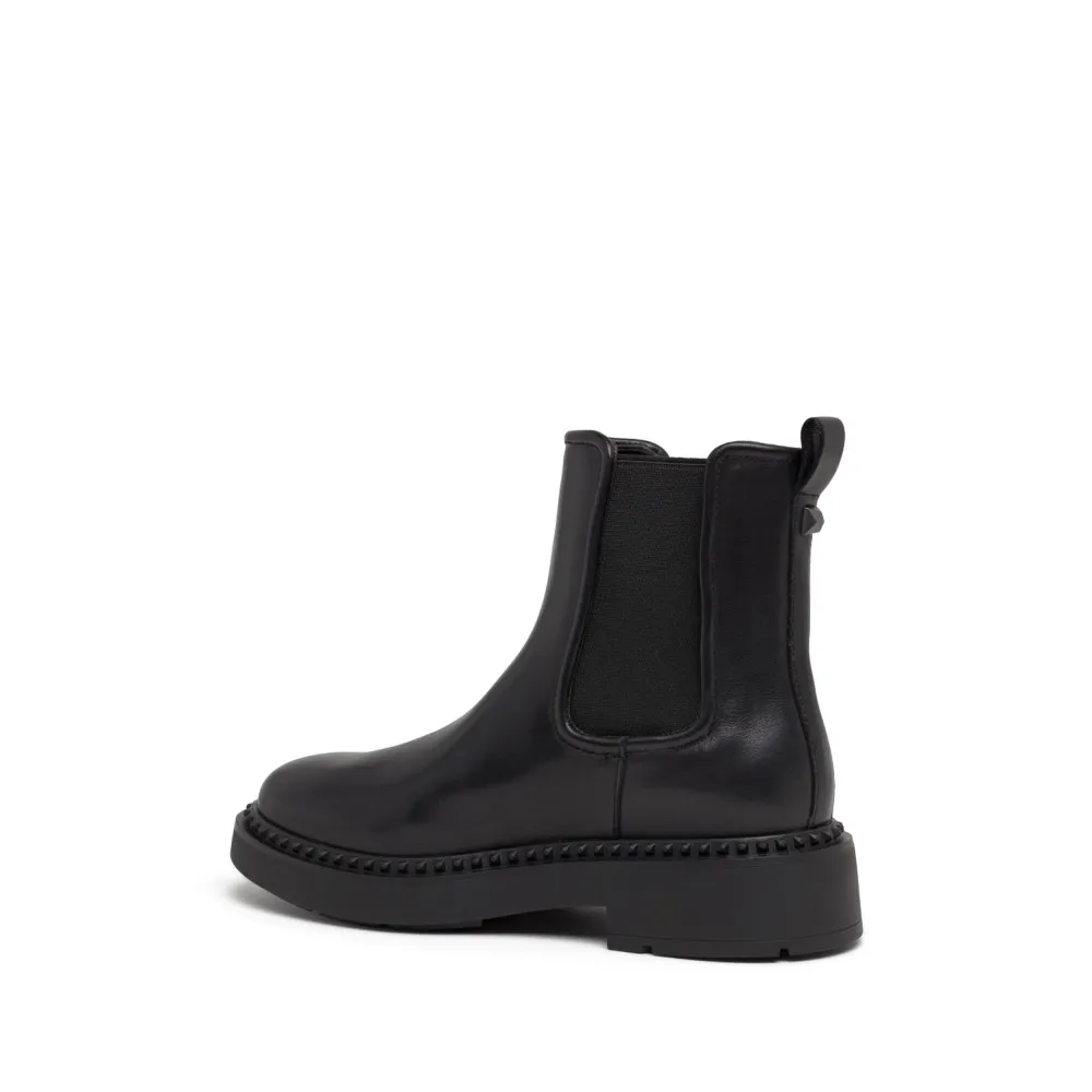 MADISON Soft Mustang Black