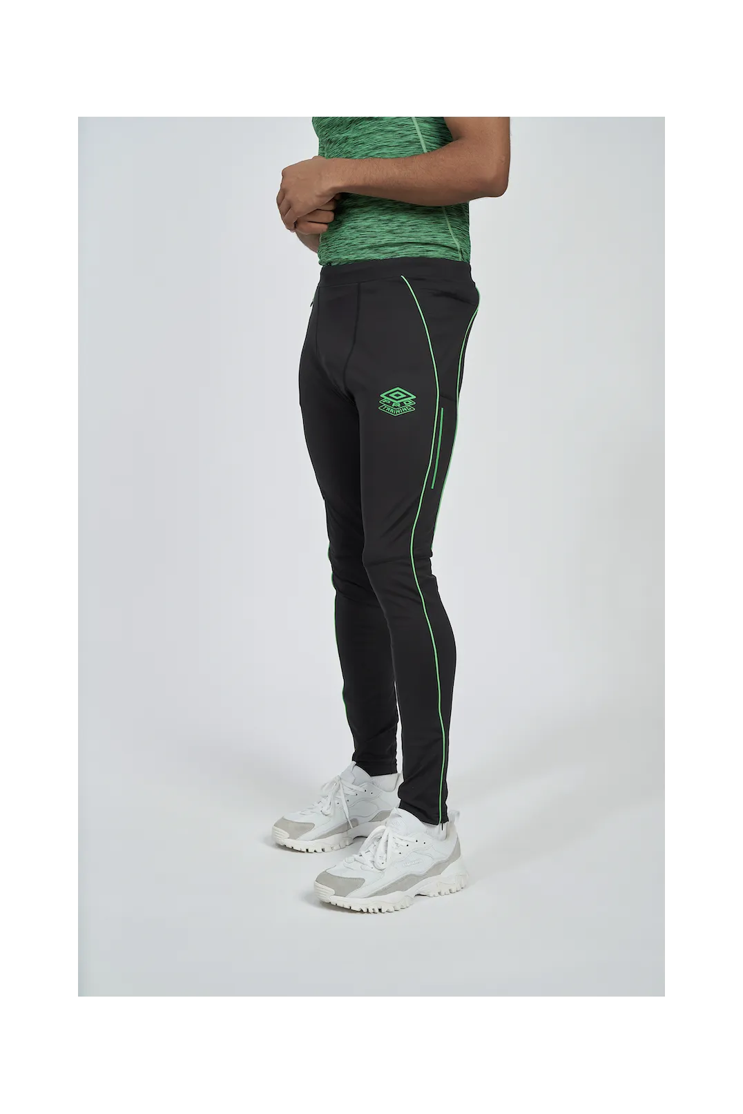 Malla Umbro Pro Training Elite Running Tight Black / Andean Toucan