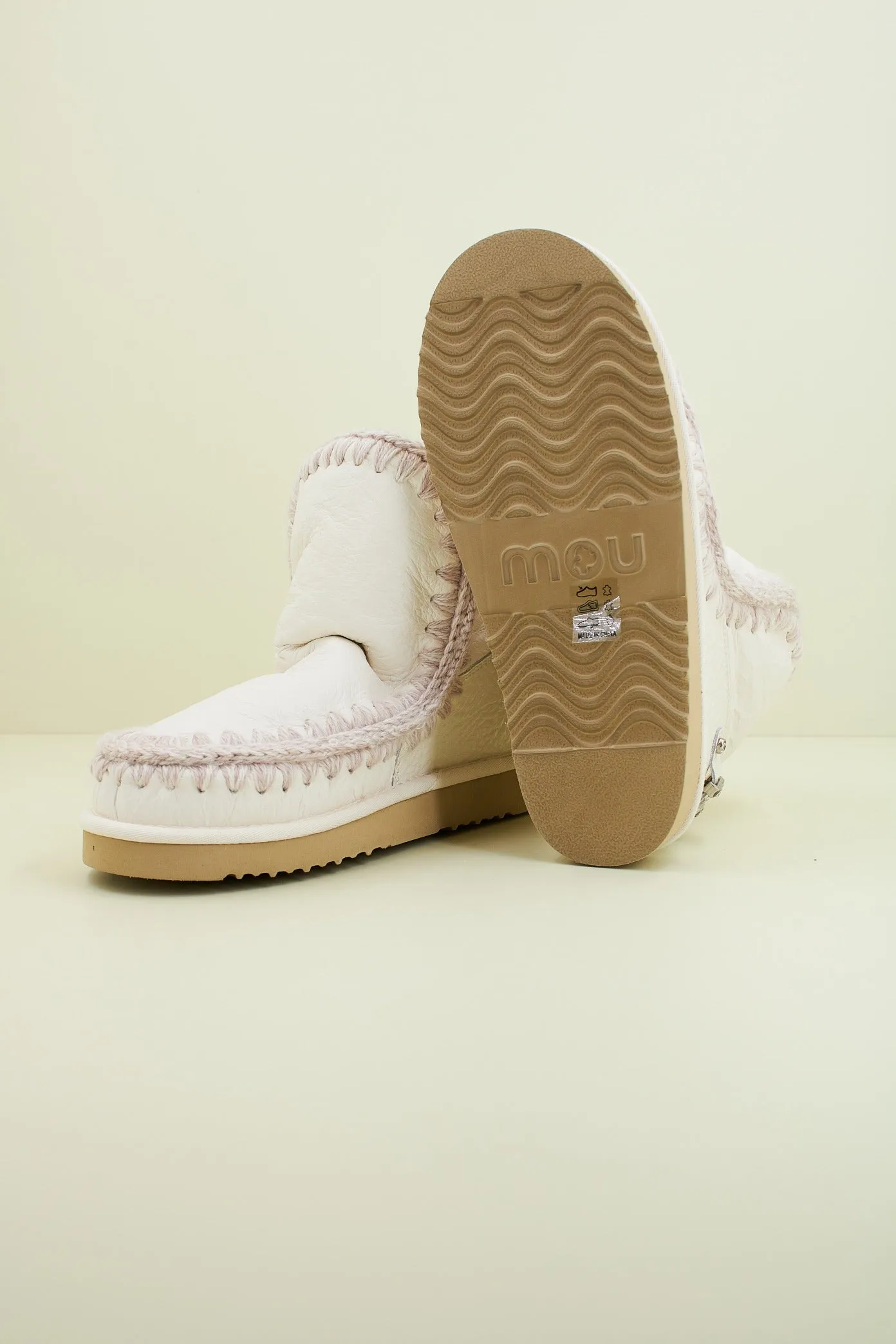 MOU ESKIMO 18 WHITH RHINESTONES LOGO