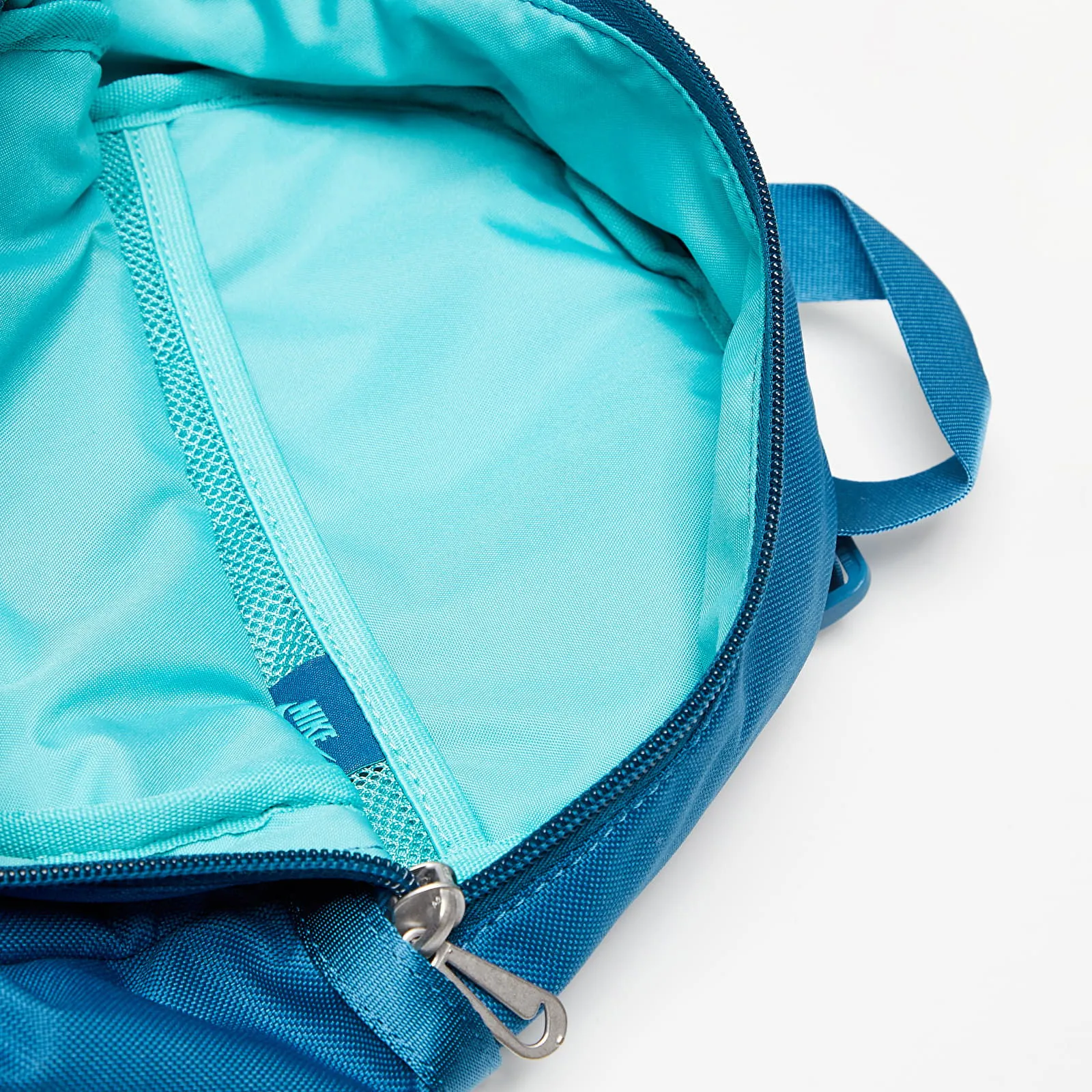 Nike Futura 365 Mini Backpack