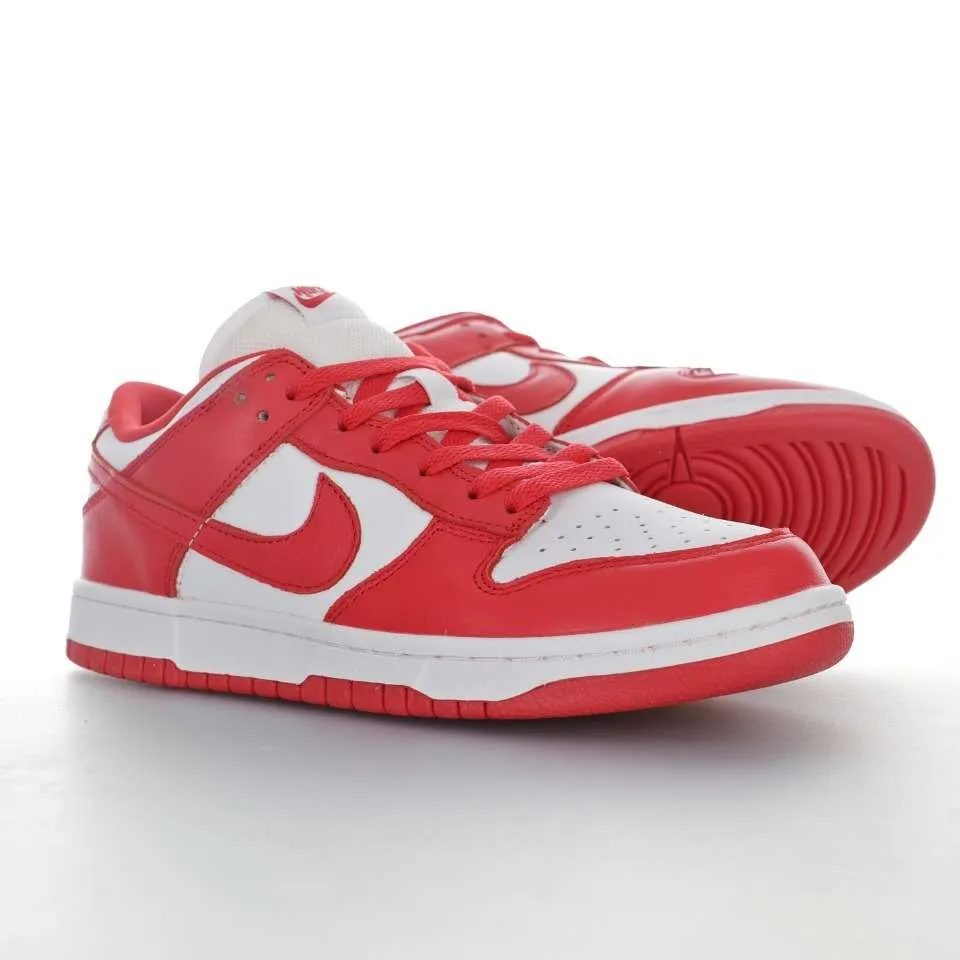 Nike SB Dunk Low «University Red»