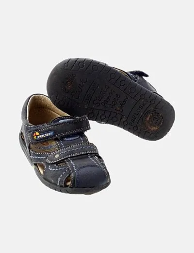 Pablosky Sandalia azul detalle velcro