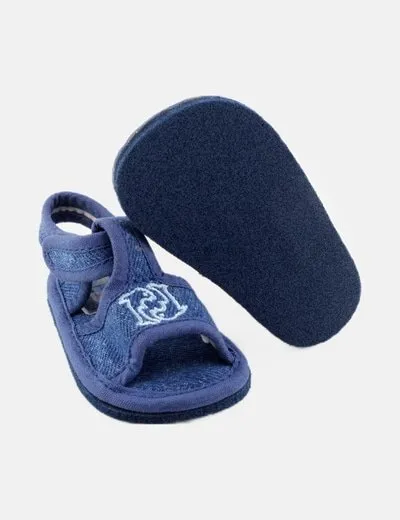Piccole Sandalia azul básica