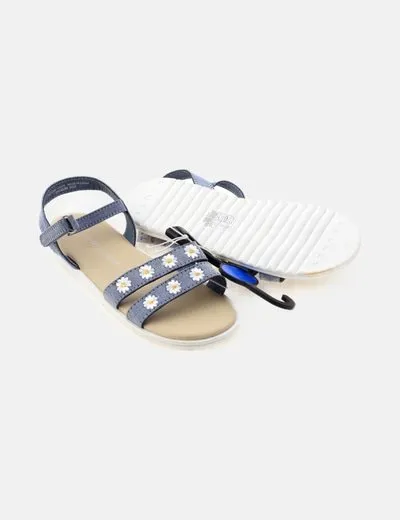 Primark Sandalia azul bordados