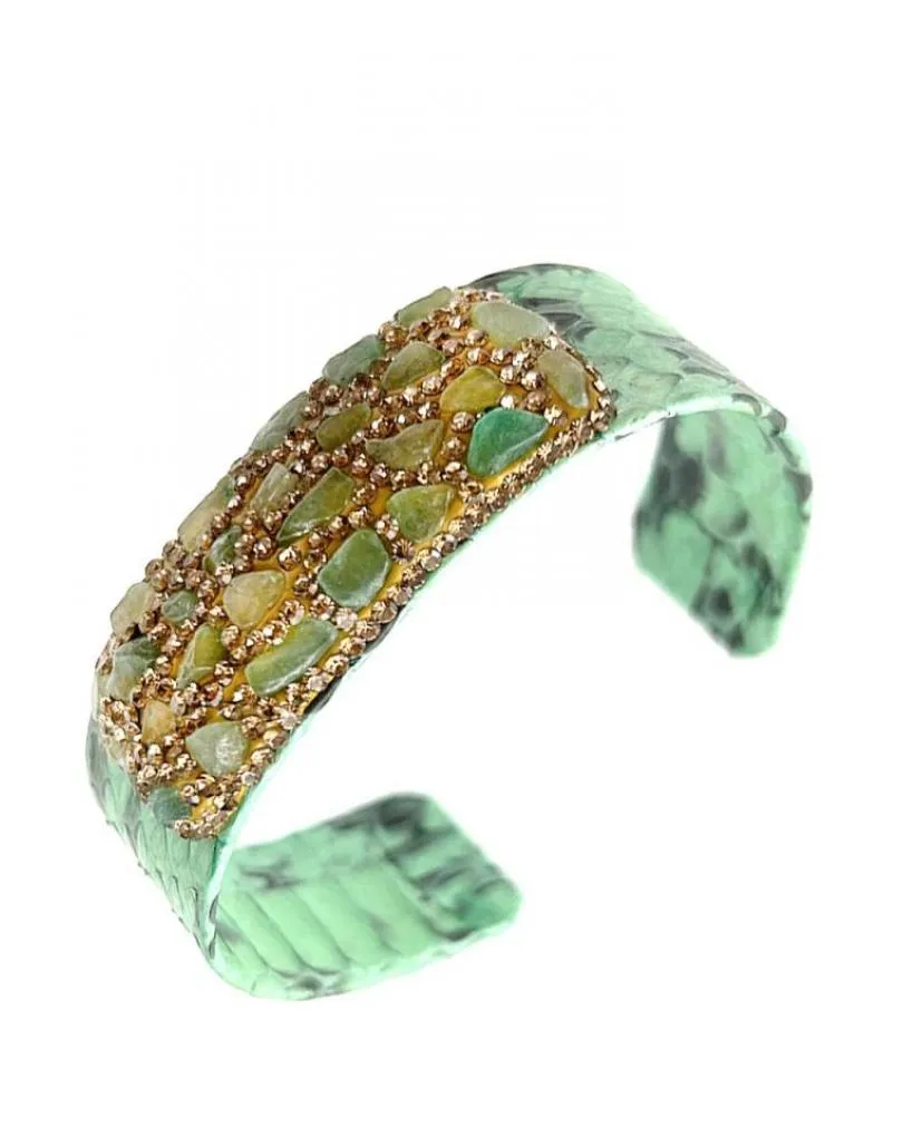 PULSERAS VERDES DE CUERO CON PRECIOSA DECORACION PEDRERIA