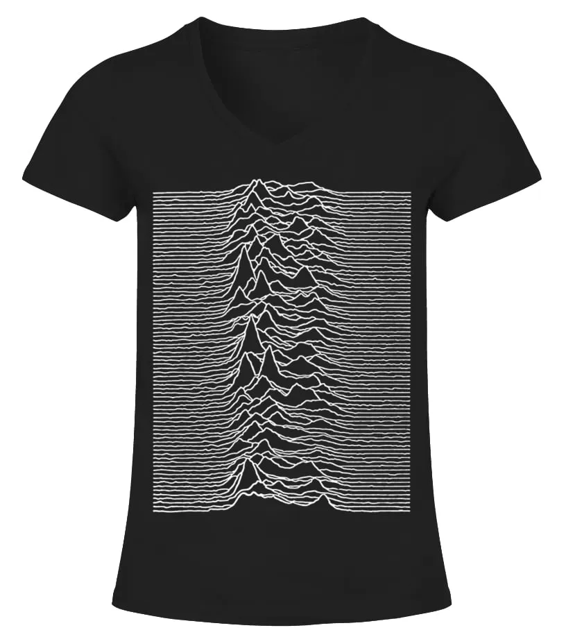 RK70S339BK. UNKNOWN PLEASURES ( 1979)  JOY DIVISION (1) CAMISETA CUELLO PICO MUJER