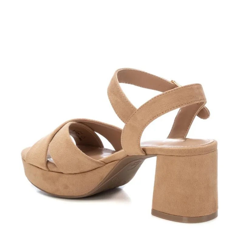 Sandalia de mujer XTI 142359 Beige