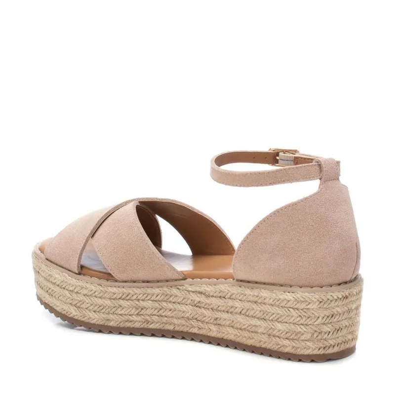 Sandalia de mujer XTI 142556 Beige