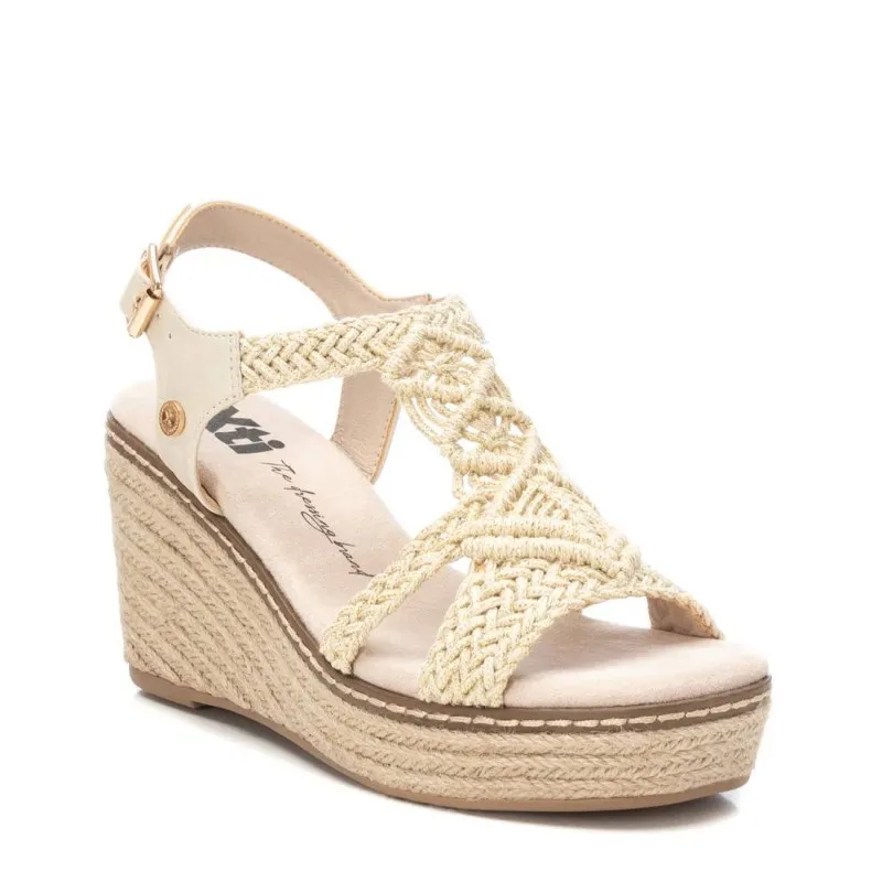 Sandalia de mujer XTI 142753 Beige