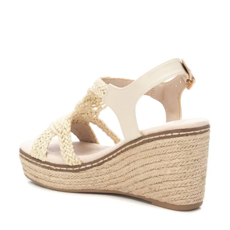 Sandalia de mujer XTI 142753 Beige
