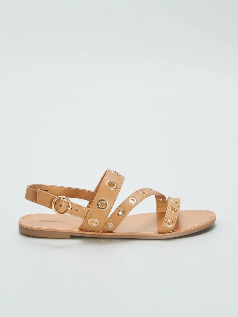 SANDALIAS CON OJALES  MARRON