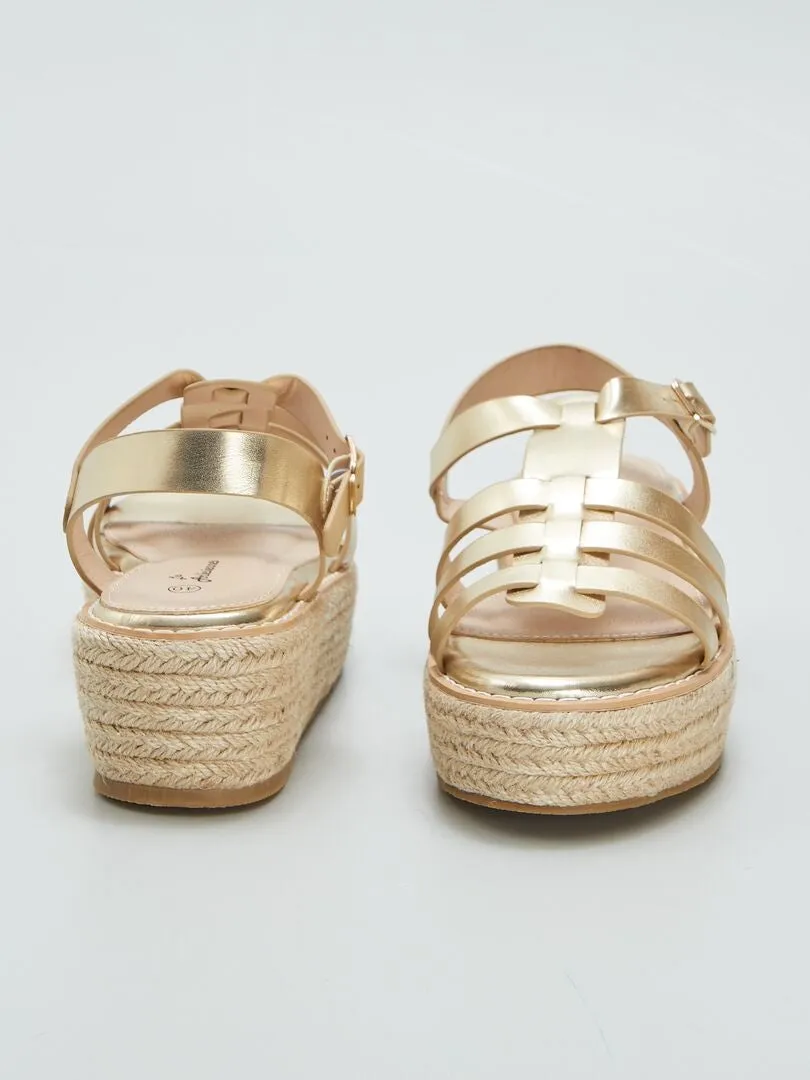 SANDALIAS CON PLATAFORMA  BEIGE