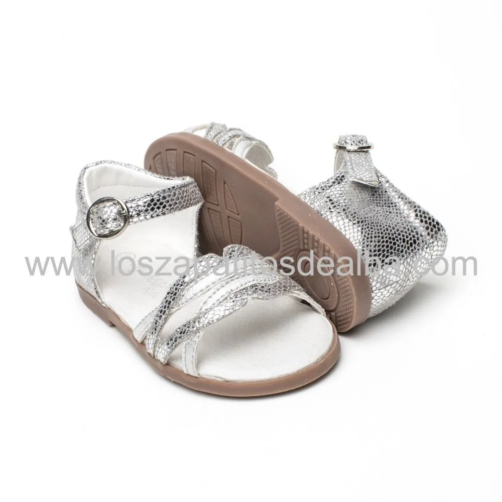 Sandalias Niña Plata Serpenteada