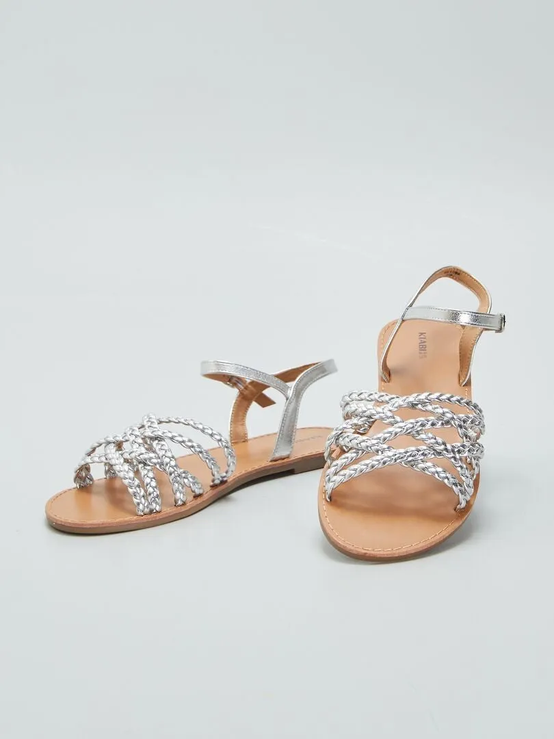 SANDALIAS PLANAS CON TIRAS TRENZADAS  GRIS