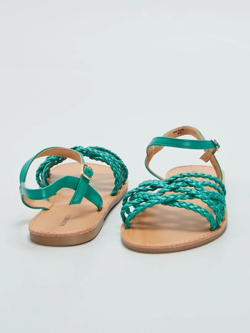SANDALIAS PLANAS CON TIRAS TRENZADAS  VERDE