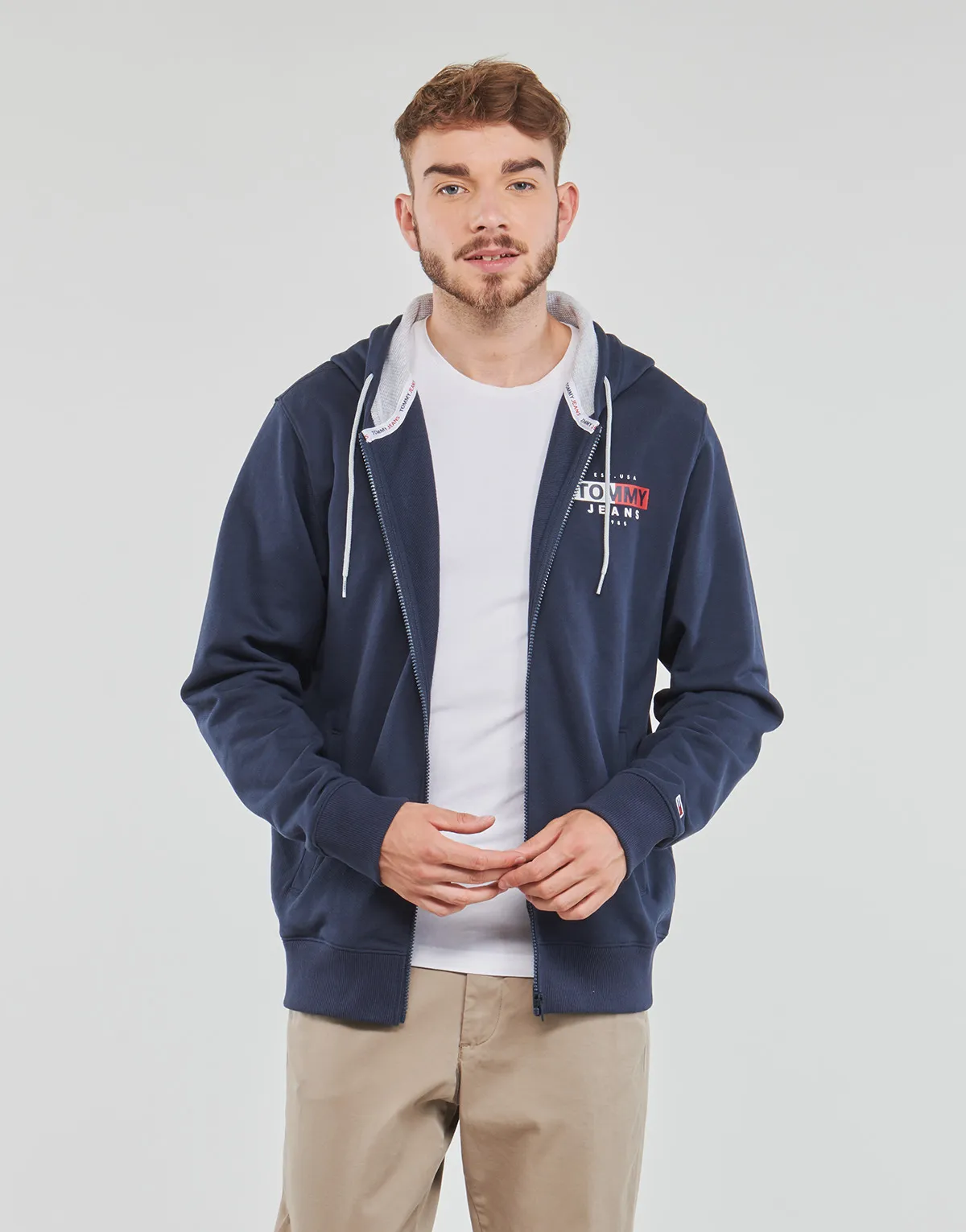 TJM ENTRY FLAG ZIP THRU