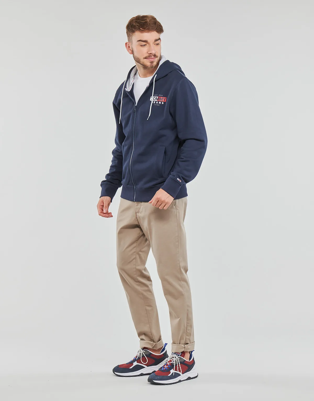 TJM ENTRY FLAG ZIP THRU