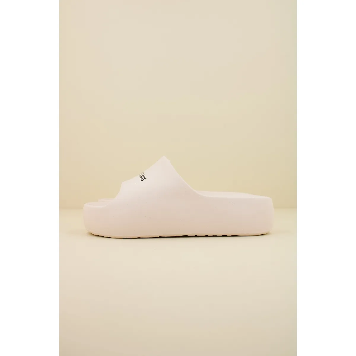 TJW CHUNKY FLATFORM SLID