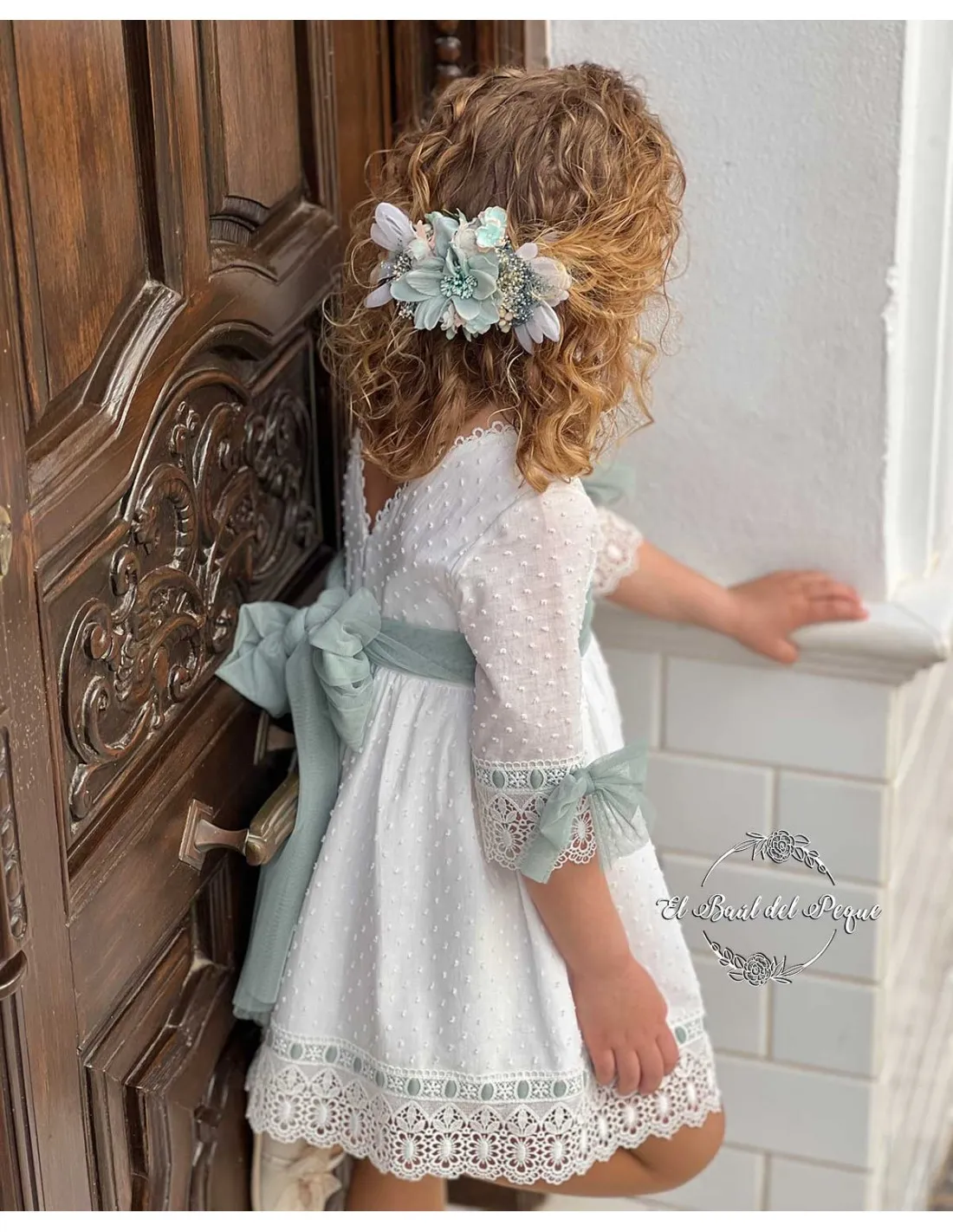 Vestido Ceremonia Plumeti Encajes Julietas Crudo y Verde