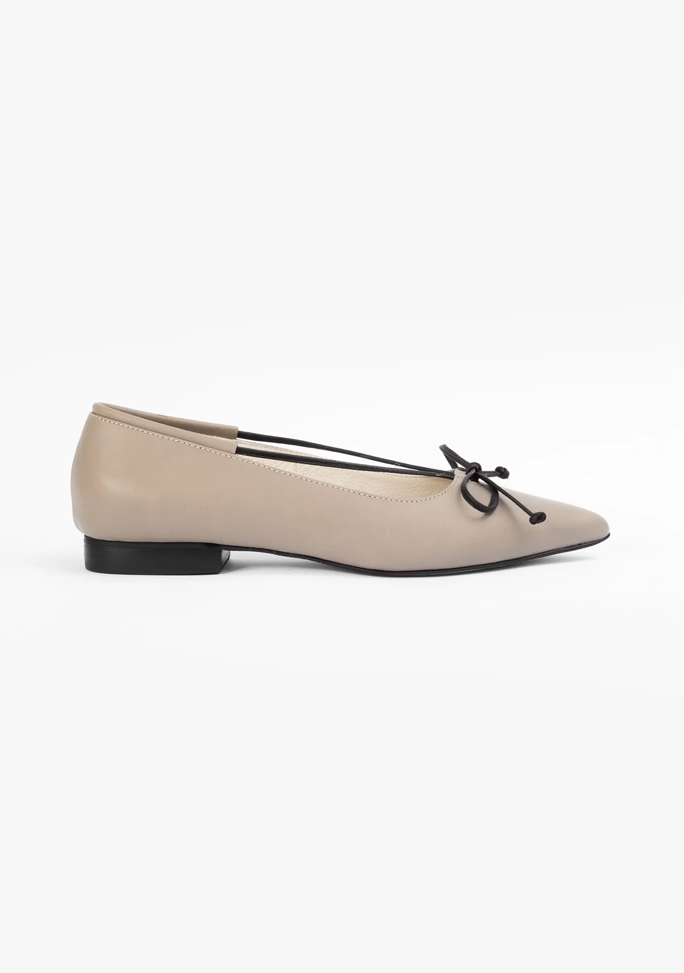 Vinci Shoes Carlota Greige Ballerinas