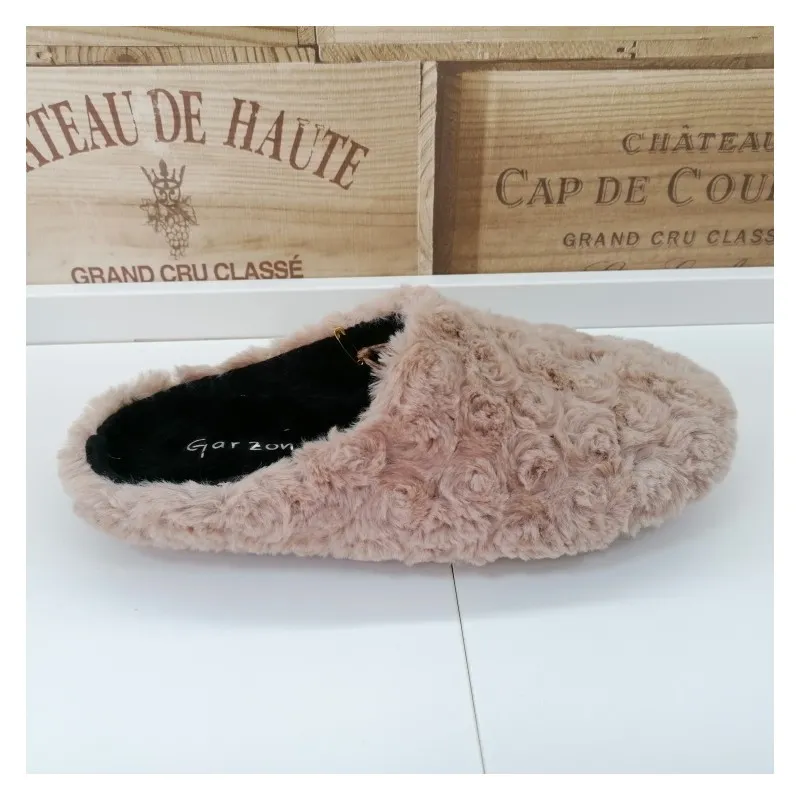 Zapatilla Casa Sra. Garzón. Pelo remolinos Beige 5500