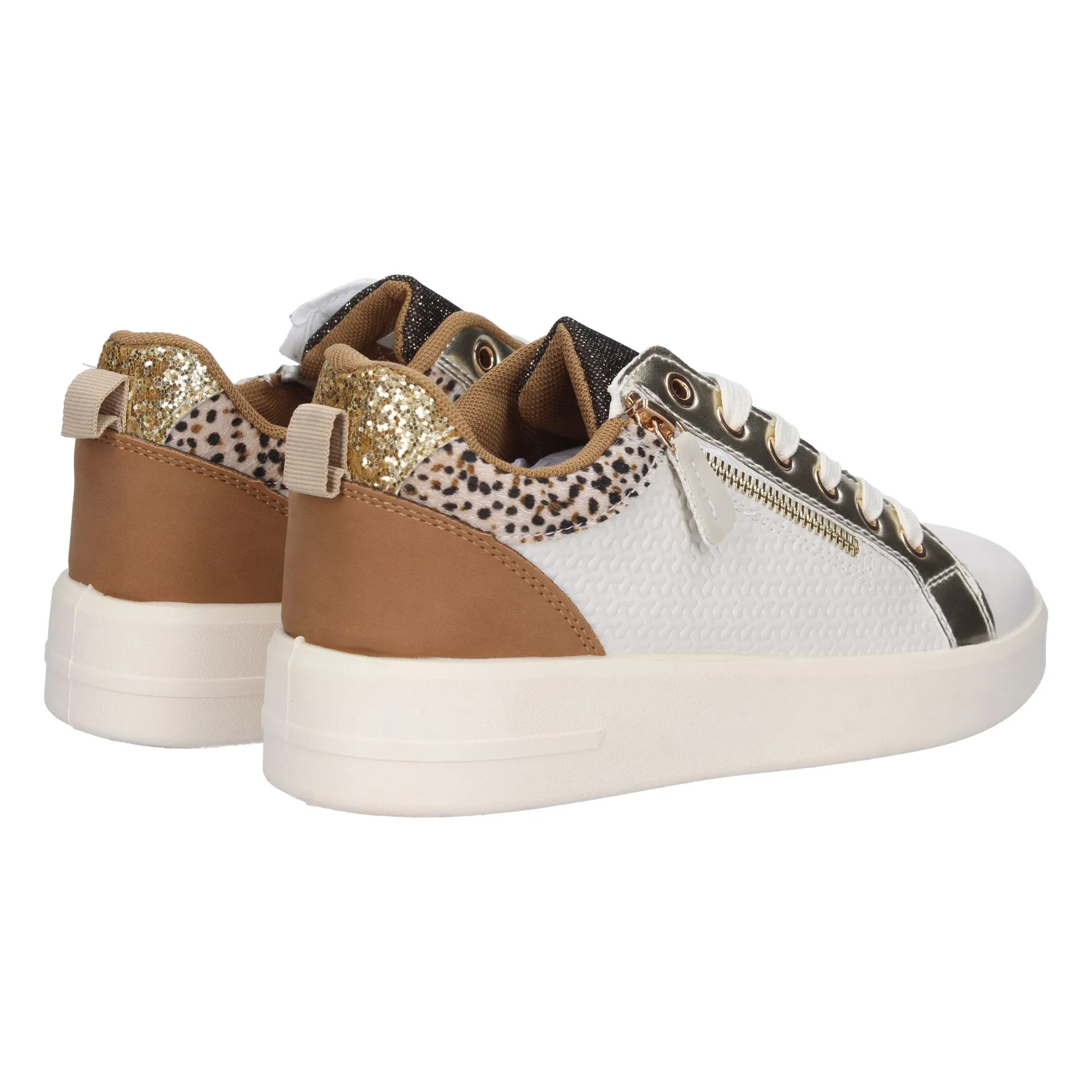 Zapatilla cómoda cremallera para mujer color beige